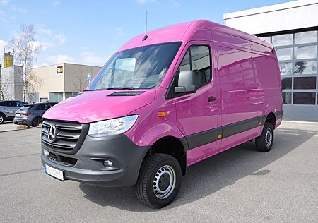 Mercedes-Benz Sprinter 319CDI V6 4X4 L2H2 MBUX Klima 360° ACC