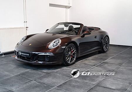Porsche 991 911 Carrera GTS Cabriolet 1 Hand Top