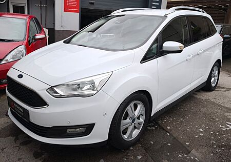 Ford Grand C-Max 1.0i NAVI/KLIMA/TEMPOMAT/7SITZE