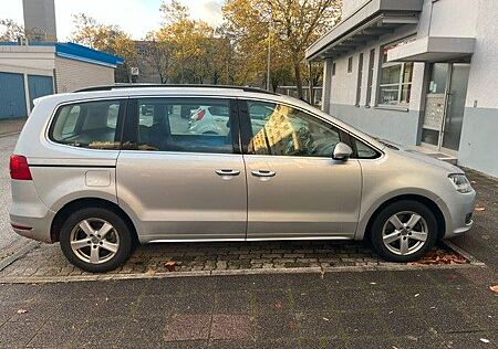 VW Sharan Volkswagen 2.0 TDI Comfortline , 7 SITZE AHK 1.HAND