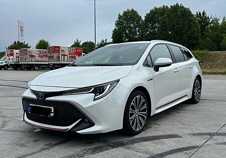 Toyota Corolla 2,0 Hybrid Team D TS Navi JBL CarPlay