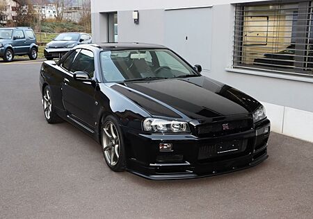 Nissan Skyline GTR R34 LHD (linkslenker)