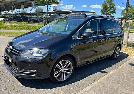 VW Sharan Volkswagen Motor neu revidiert