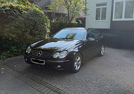 Mercedes-Benz CLK 320 AVANTGARDE - Wenig KM - 1. Hand
