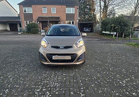 Kia Picanto behzt Lenkrad / USB / Teilleder