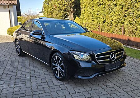 Mercedes-Benz E 220 E -Klasse Lim. d
