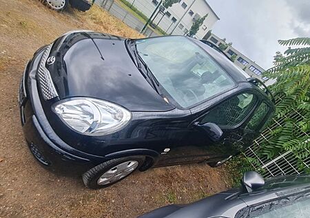 Toyota Yaris Verso 1.3 Sol