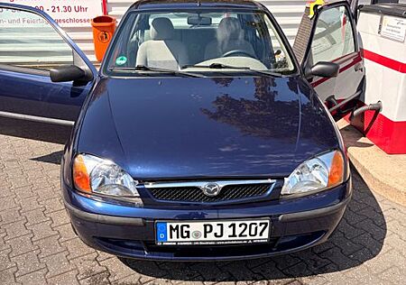 Mazda 121 1.3 Basis Basis