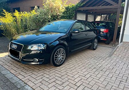 Audi A3 1.4 TFSI Ambition TÜV