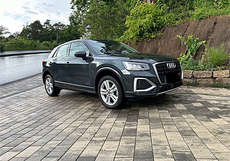 Audi Q2 35 TDI S tronic advanced*AHK*Sound*Park-Assi