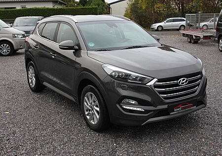 Hyundai Tucson blue Style 2WD TOP Ausstattung