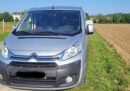 Citroën Jumpy Camper Weekender und Alltagsheld