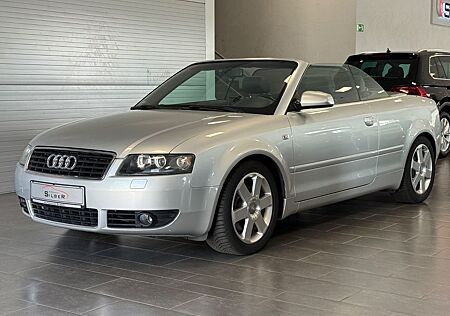 Audi A4 Cabriolet 2.4 PDC/Sportsitz/BOSE/SHZ