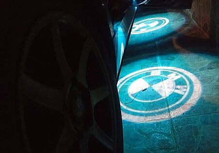 BMW 318i -