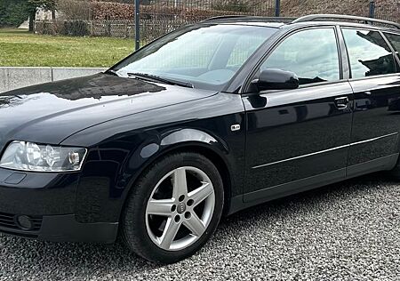 Audi A4 3.0 tiptronic quattro Avant -