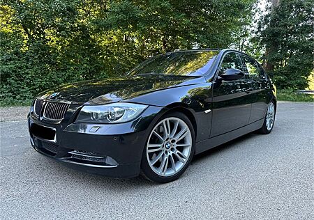 BMW 330xi Individual