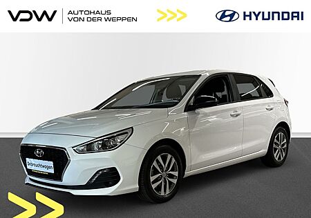Hyundai i30 YES! Kamera, NAVI Klima Navi Rückfahrkamera