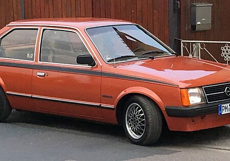 Opel Kadett D 1.3 S Berlina