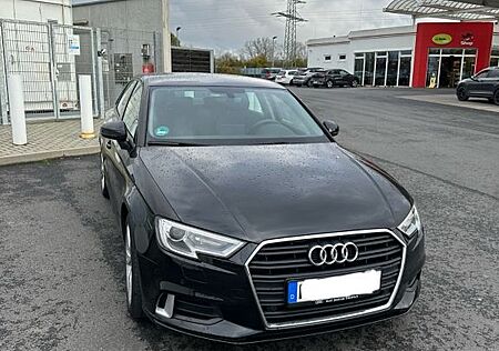 Audi A3 35 TFSI S tronic sport sport