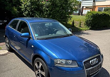 Audi A3 1.6 Benzin