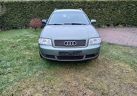 Audi A6 2.5 TDI Avant -