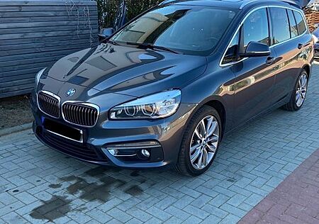 BMW 2er 220 Gran Tourer 220d xDrive Steptronic Luxur...