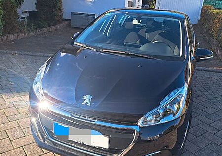 Peugeot 208 PureTech 82 Active Active