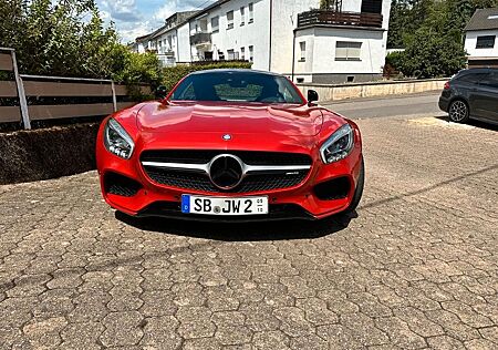 Mercedes-Benz AMG GT 4.0 V8 DCT -