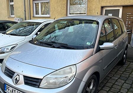 Renault Grand Scenic Exception 1.9 dCi FAP Exception