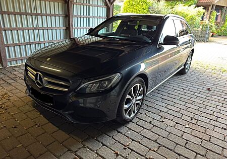 Mercedes-Benz C 250 d T AVANTGARDE /MEMORY/BURM/LEDER/PANO/RFK