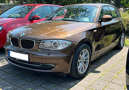 BMW 118d Sondermodel/SD/Xenon/Navi/Automatik/AHK
