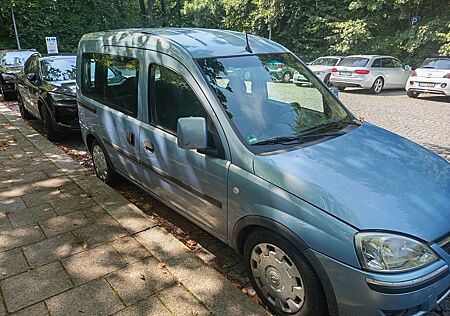Opel Combo 1.4 Twinport -
