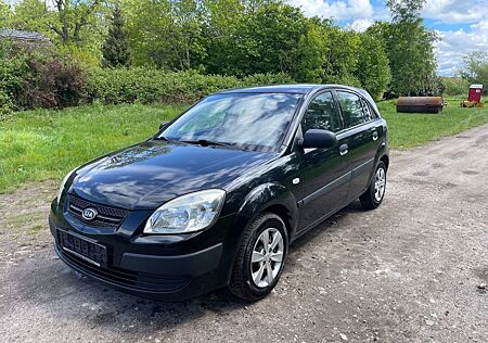 Kia Rio 1.4 EX Basis EX BASIS