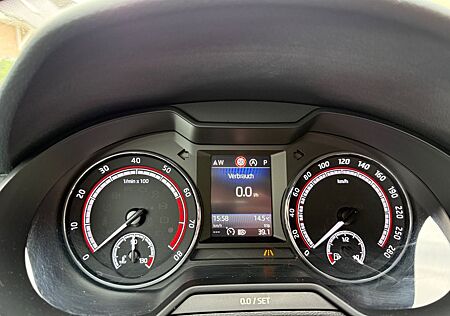 Skoda Octavia 2.0 TSI DSG RS Combi RS