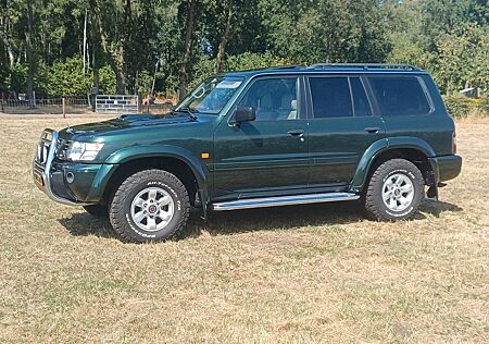 Nissan Patrol 2.8TD Luxury Luxury