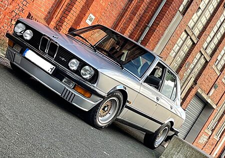 BMW 328