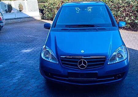 Mercedes-Benz A 150 ELEGANCE Autotronic Elegance