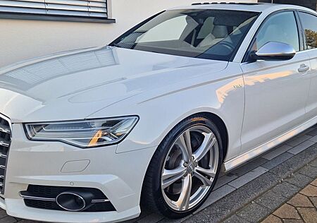 Audi S6 4.0 TFSI quattro, Mega Voll, Neur Motor bei