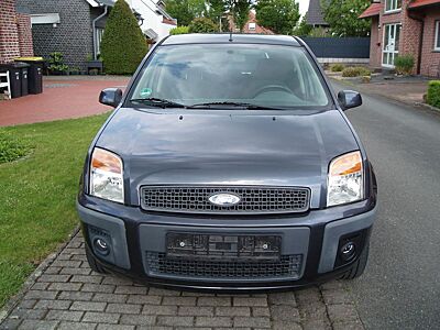 Ford Fusion 1,4 16V + +