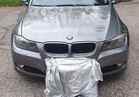 BMW 318i LCI