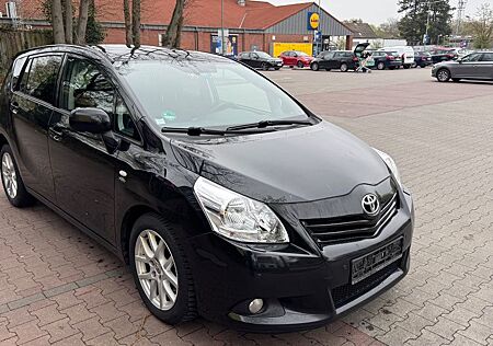 Toyota Verso Executive