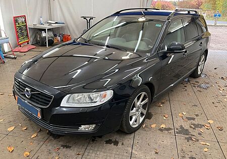 Volvo V70 Kombi D4 Black Edition Automatik