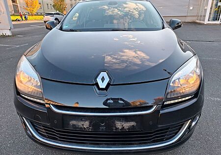 Renault Megane III Grandtour BOSE Edition*89.000* Navi