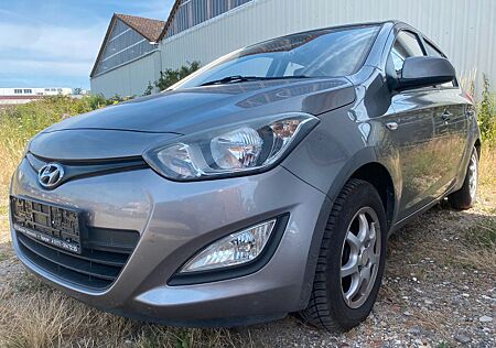 Hyundai i20 1.2***Klima****