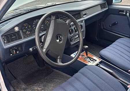Mercedes-Benz 190 190E W201