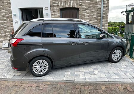 Ford Grand C-Max 1,0EcoBoost 92kW C&C AHK NAVI KAMER