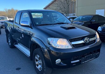 Toyota Hilux Extra Cab 4x4 2.5 D-4D, A/C