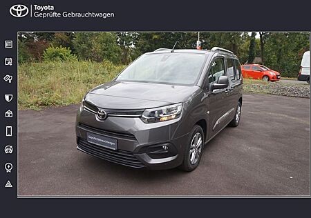Toyota Pro Ace Proace City Verso 1.2 Turbo L1 Team Deutschland