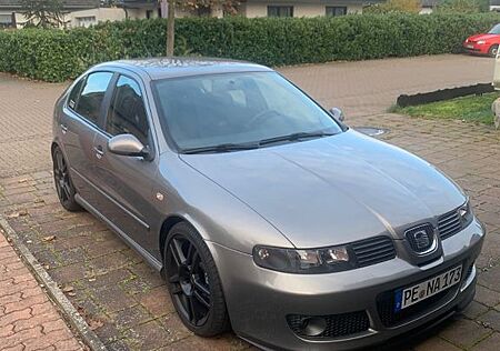 Seat Leon 1,8 20V T Cupra R Cupra R
