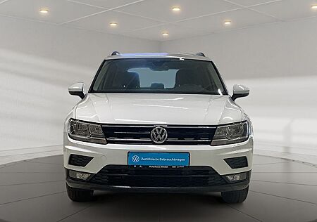 VW Tiguan Volkswagen Comfortline 110 kW TSI 4motion AZV, SHZ